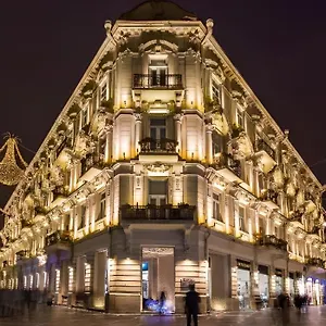 White Boutique Nizami Bakü